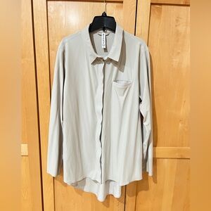 Athleta Urbanite Long Sleeved Button Down Women's Large Shirt, Beige